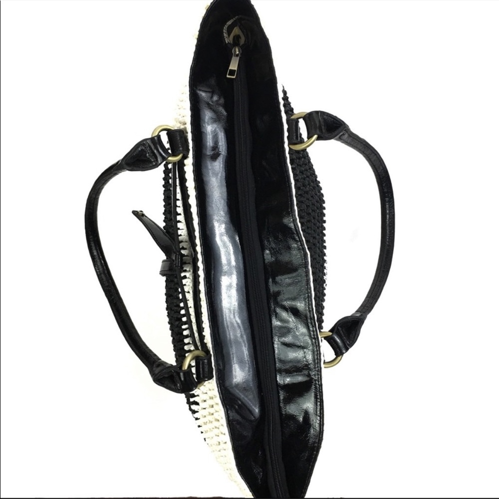 Adrienne Vittadini Nautical Black White Straw Summer Tote Bag - Picture 6 of 16